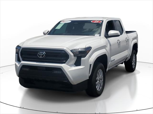 2025 Toyota Tacoma 4WD SR5