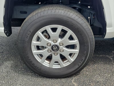 2024 Toyota Tacoma 4WD SR5