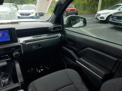 2024 Toyota Tacoma 4WD SR5