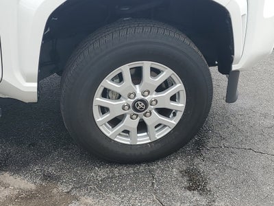 2024 Toyota Tacoma 4WD SR5