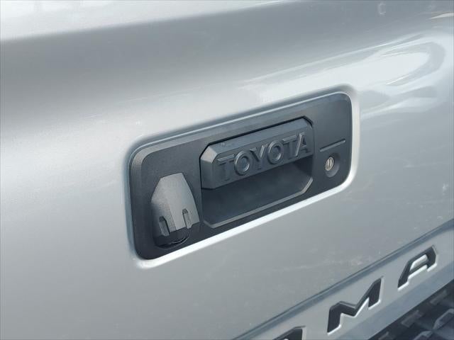 2022 Toyota Tacoma 4WD SR5