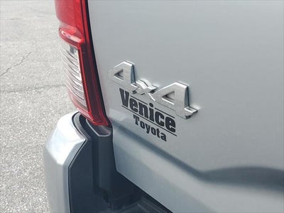 2022 Toyota Tacoma 4WD SR5