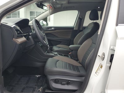 2024 Volkswagen Taos SEL