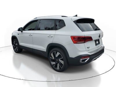 2024 Volkswagen Taos SEL