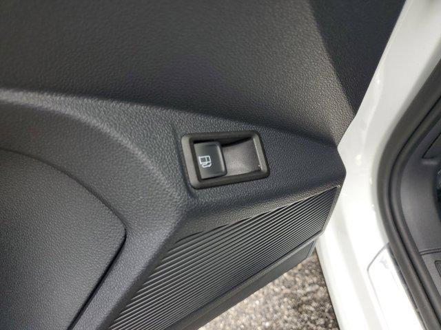 2024 Volkswagen Taos SEL