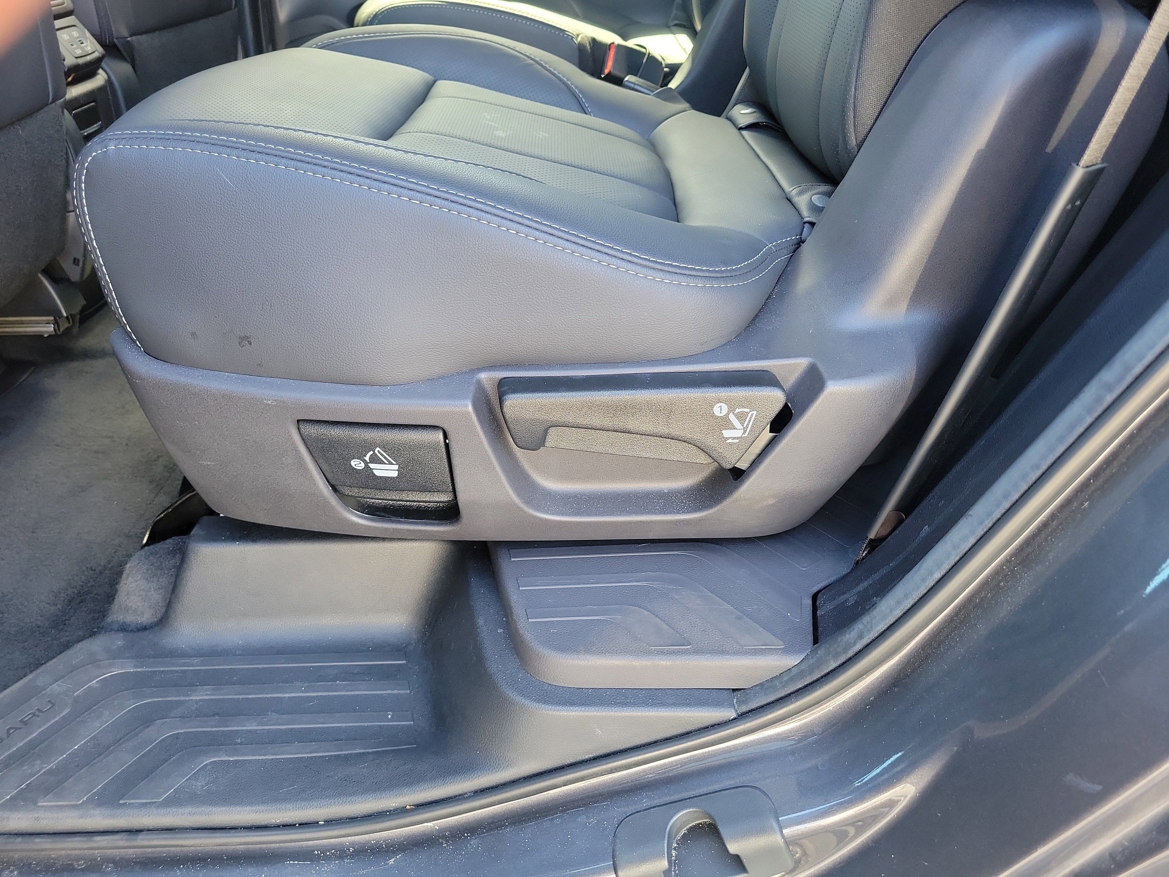 2023 Subaru Ascent Touring