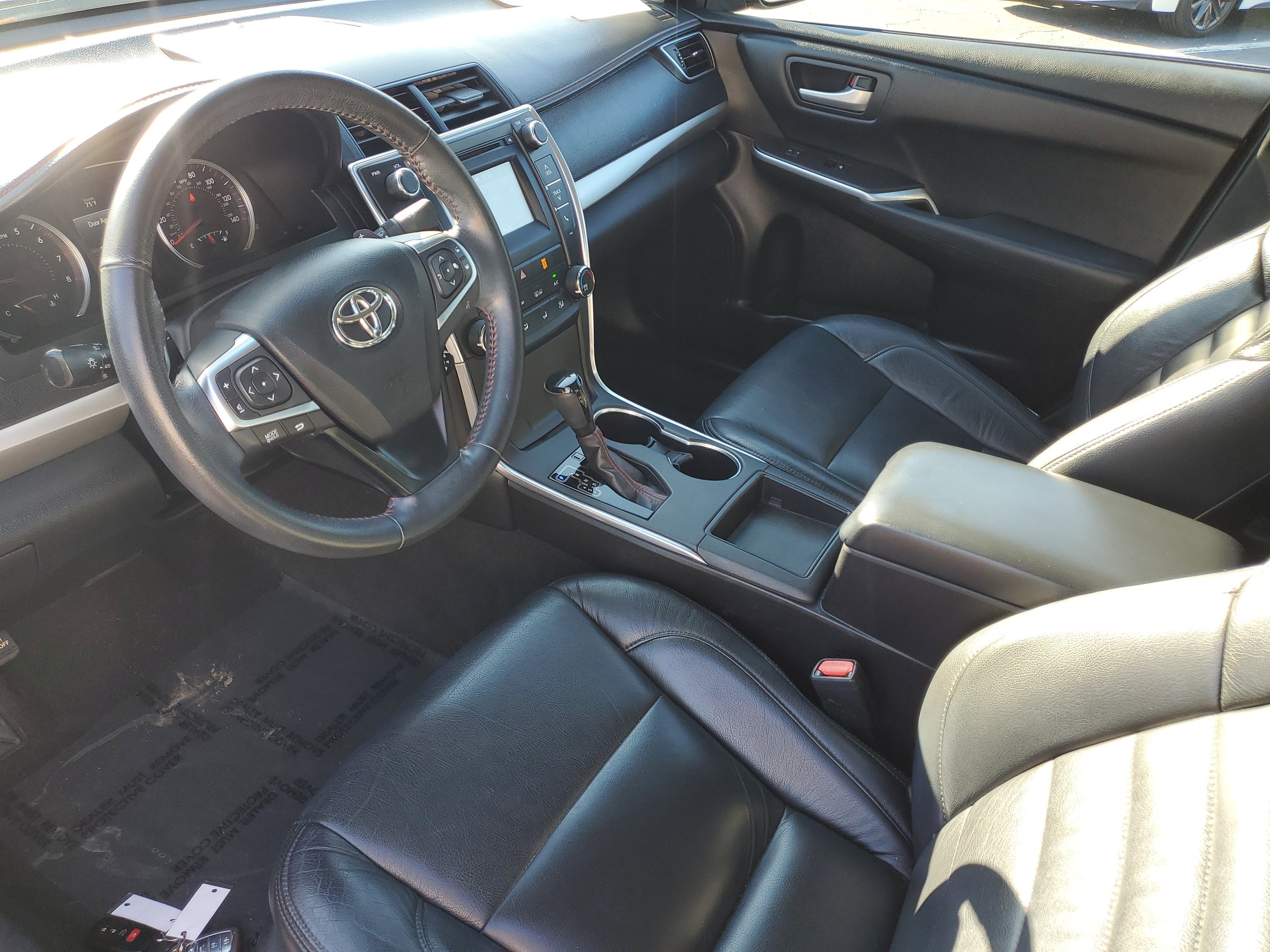 2015 Toyota Camry SE