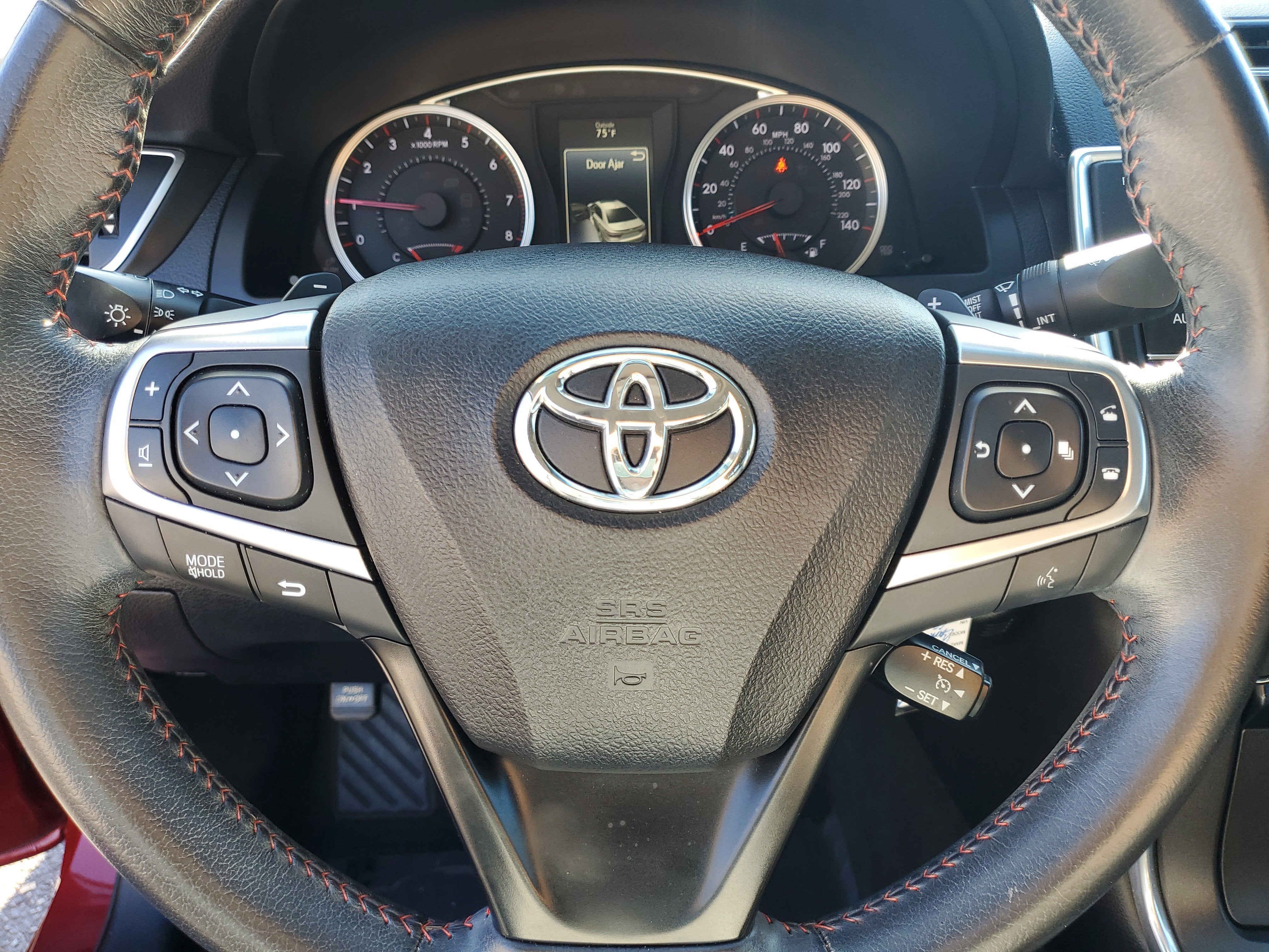 2015 Toyota Camry SE
