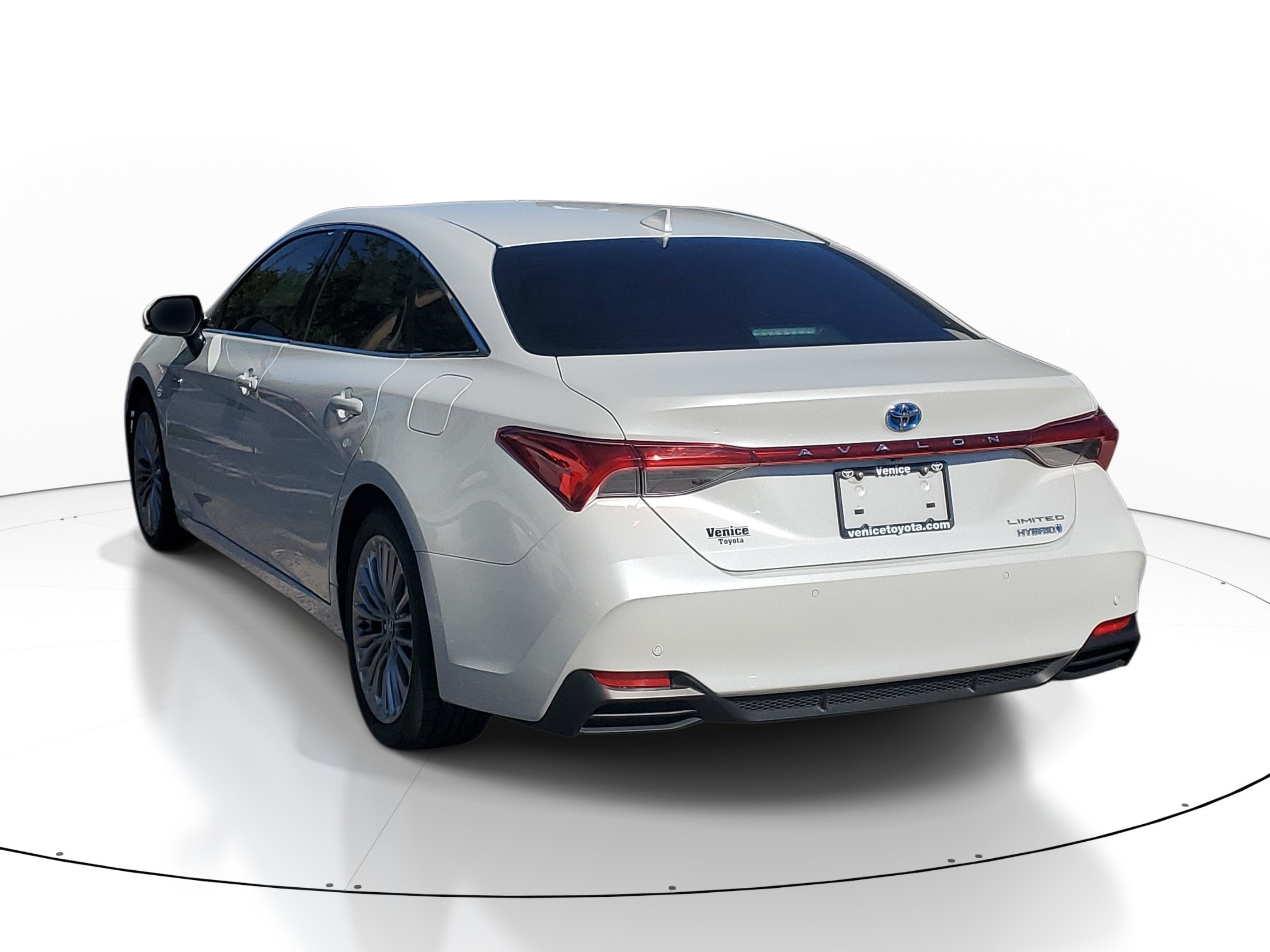 2021 Toyota Avalon Hybrid Limited