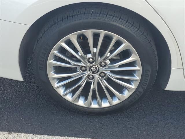 2021 Toyota Avalon Hybrid Limited