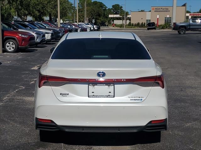 2021 Toyota Avalon Hybrid Limited
