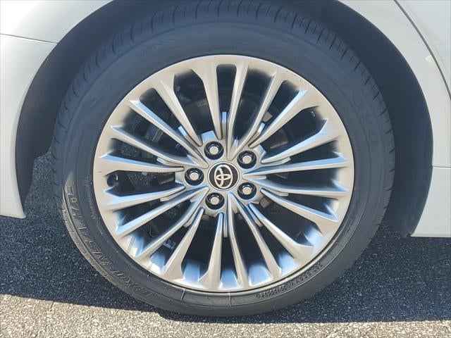 2021 Toyota Avalon Hybrid Limited