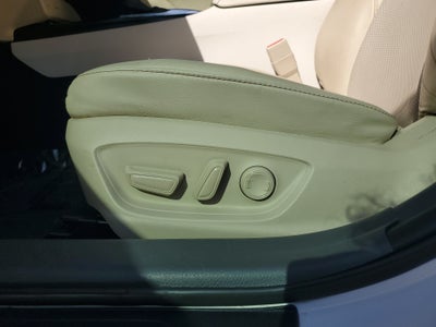 2020 Toyota Camry XLE