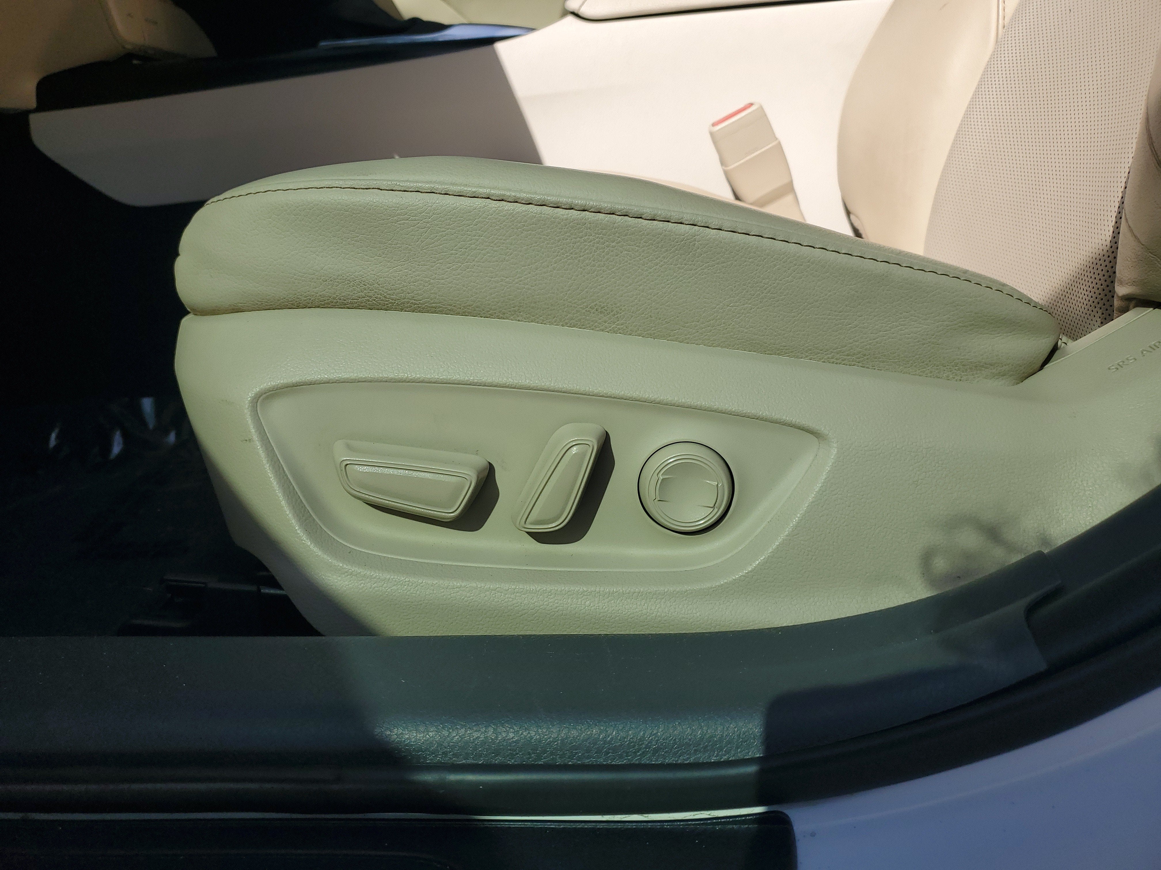 2020 Toyota Camry XLE