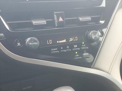 2021 Toyota Camry Hybrid SE