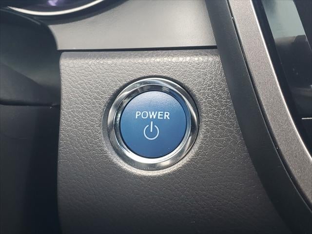 2021 Toyota Camry Hybrid SE