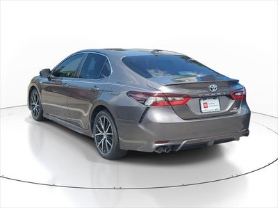 2021 Toyota Camry Hybrid SE