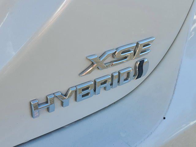 2024 Toyota Camry Hybrid XSE