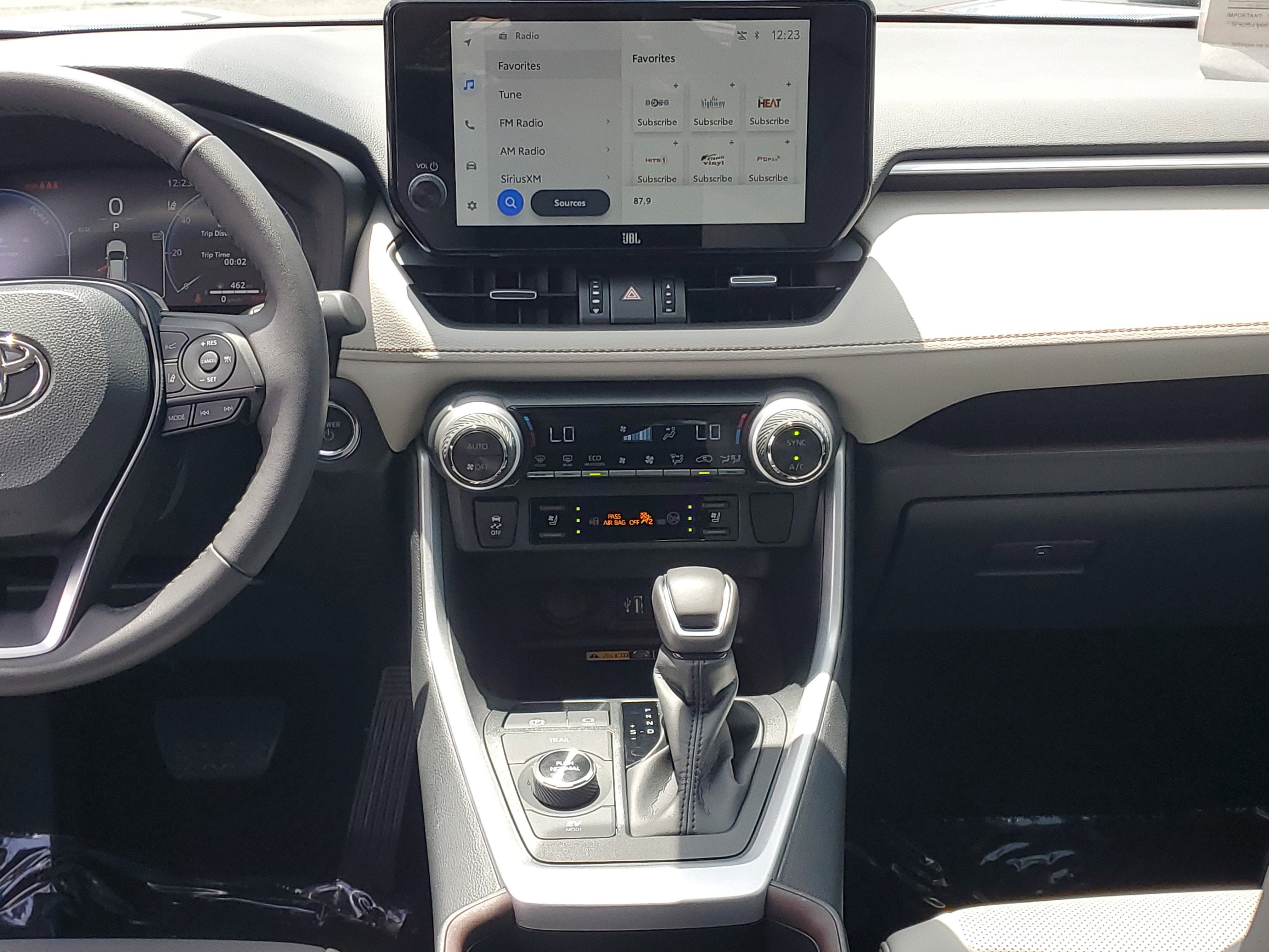 2025 Toyota RAV4 Hybrid Limited