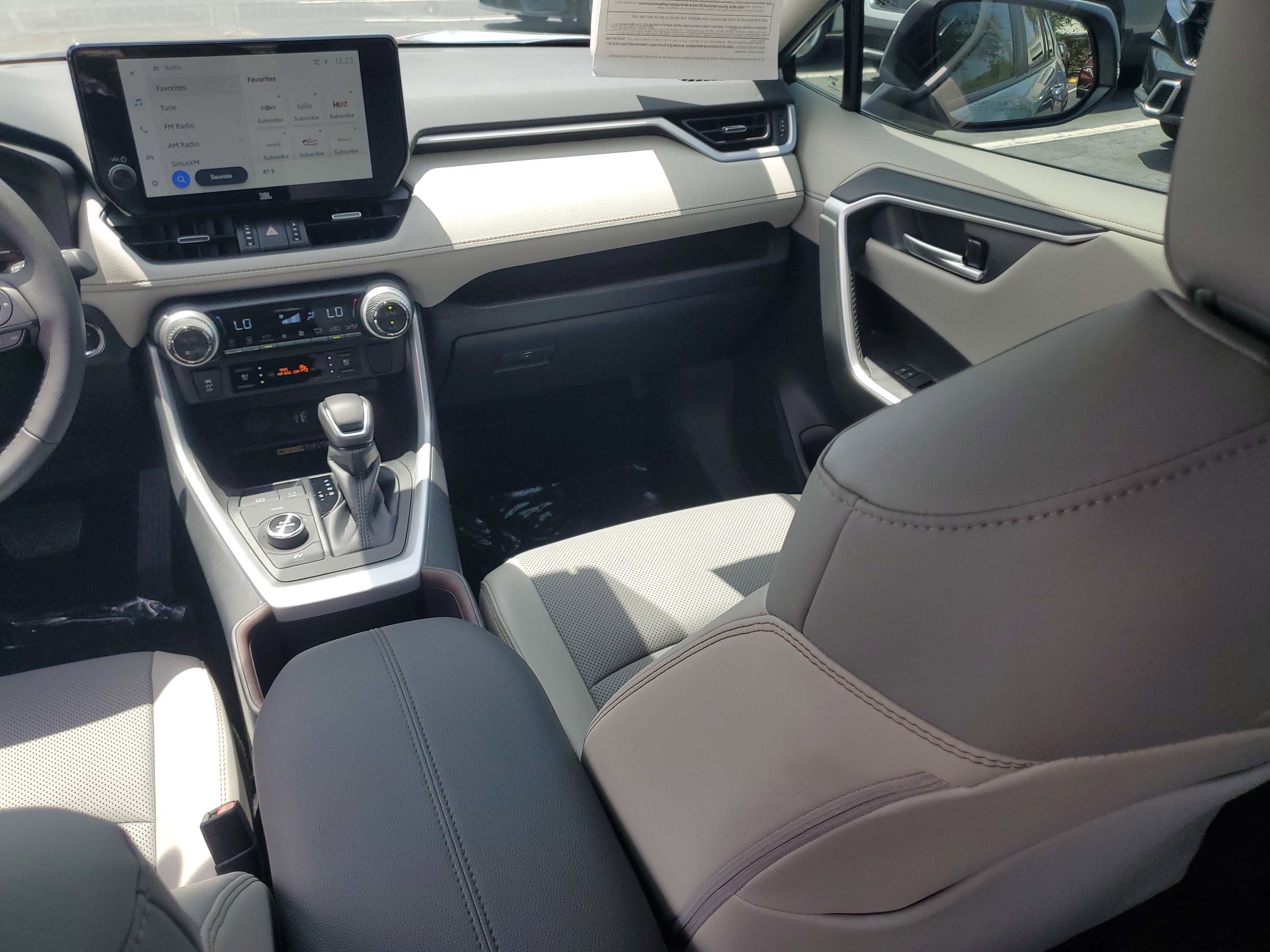2025 Toyota RAV4 Hybrid Limited