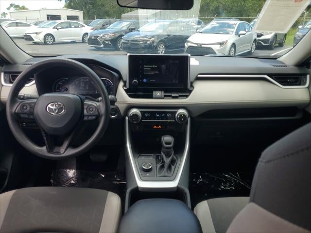 2025 Toyota RAV4 Hybrid XLE