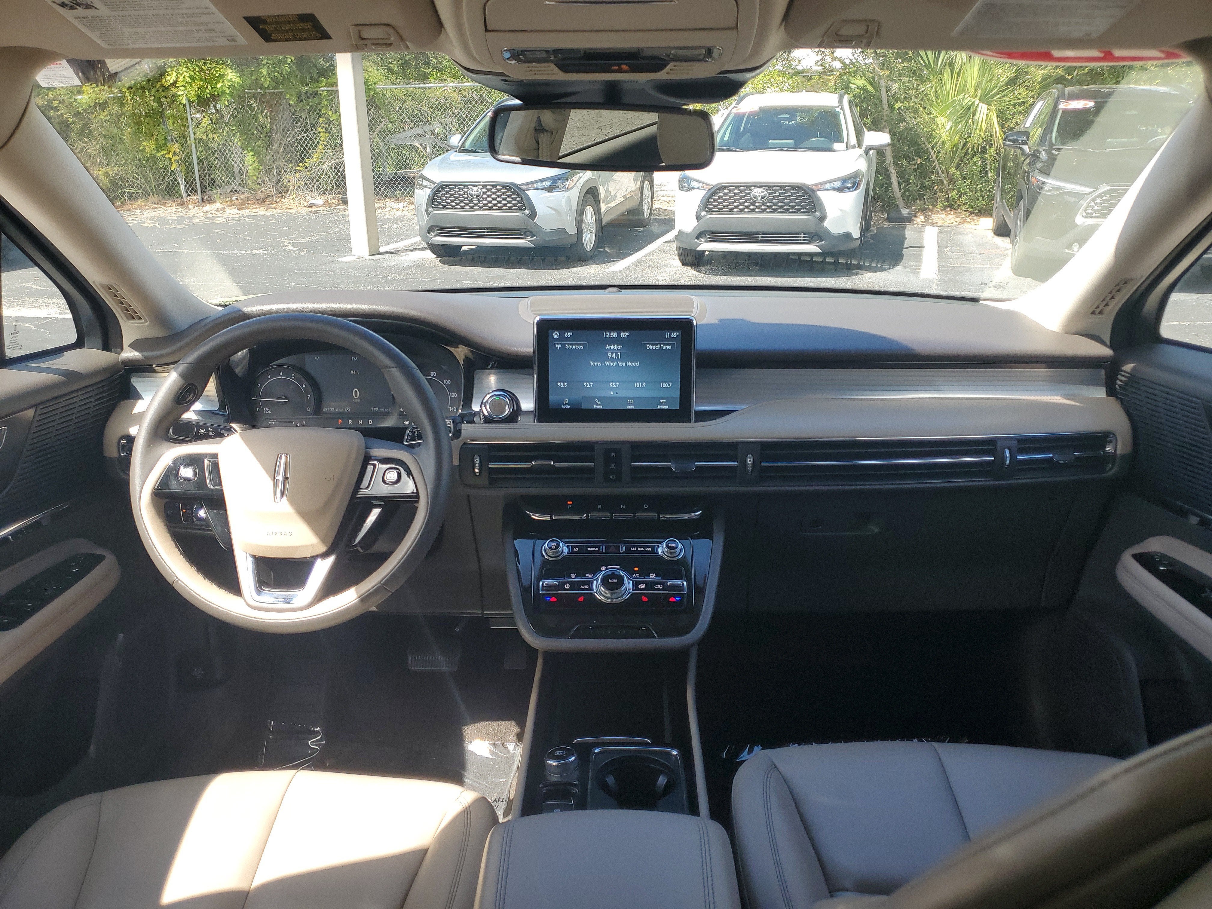 2022 Lincoln Corsair Standard