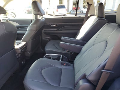 2025 Toyota Grand Highlander Hybrid Limited