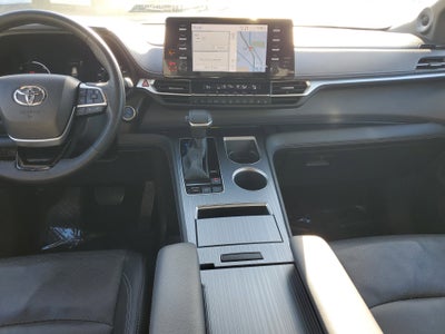2023 Toyota Sienna XSE