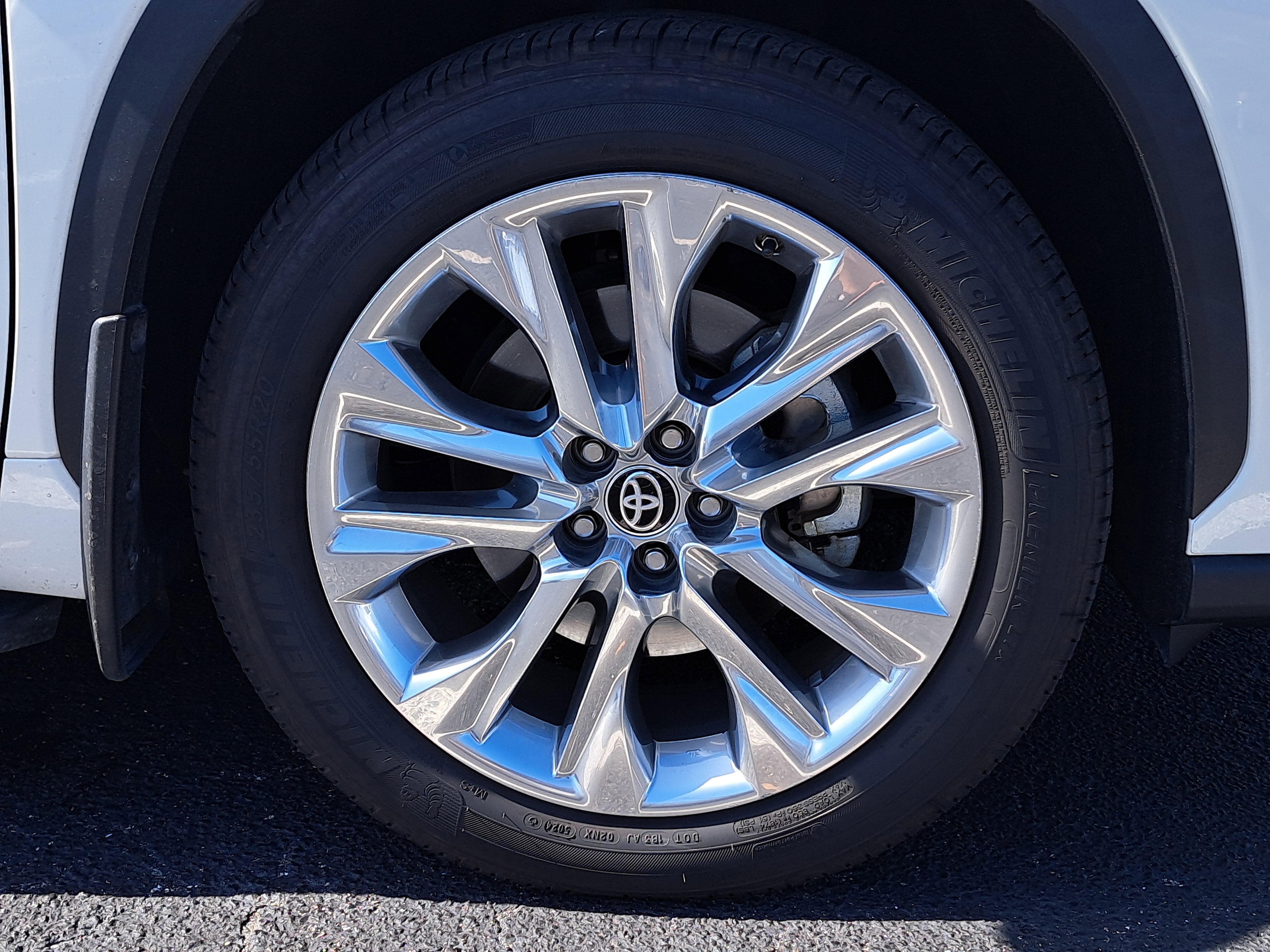 2021 Toyota Highlander Hybrid Limited