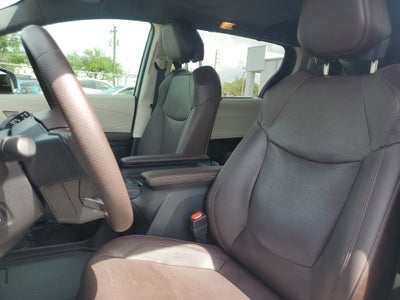 2021 Toyota Sienna Platinum