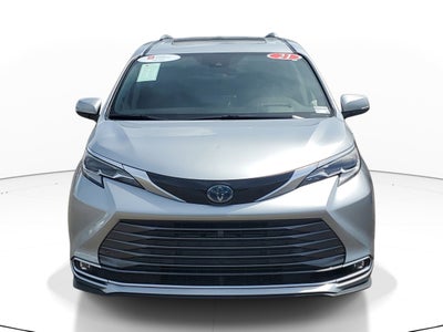2021 Toyota Sienna Platinum