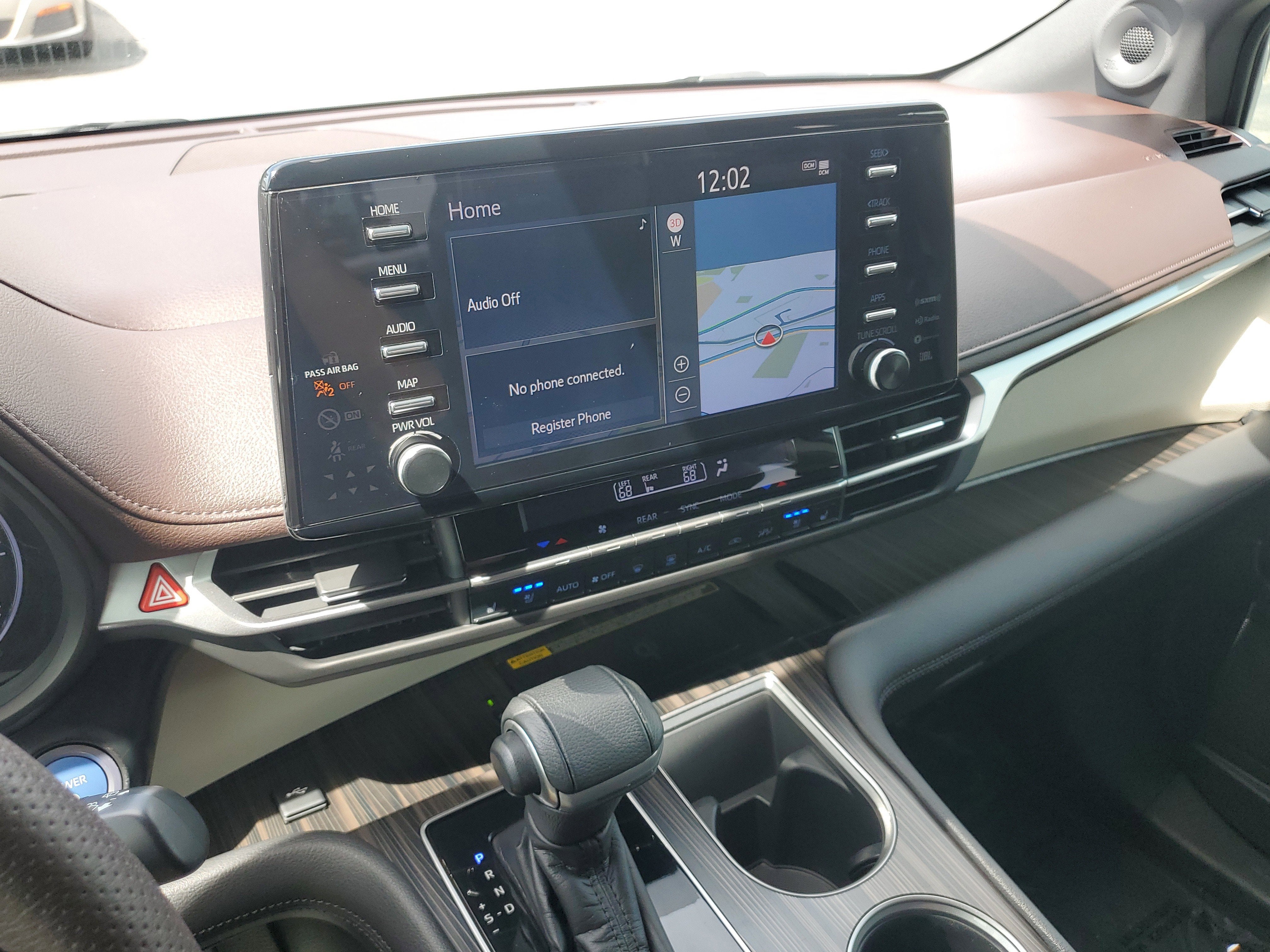 2021 Toyota Sienna Platinum