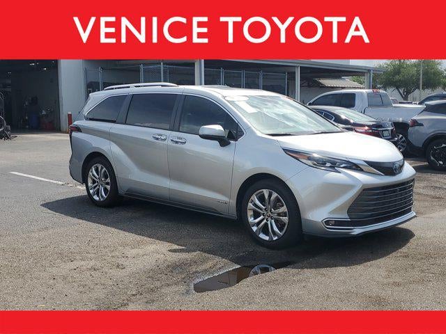 2021 Toyota Sienna Platinum