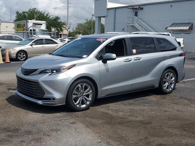2021 Toyota Sienna Platinum