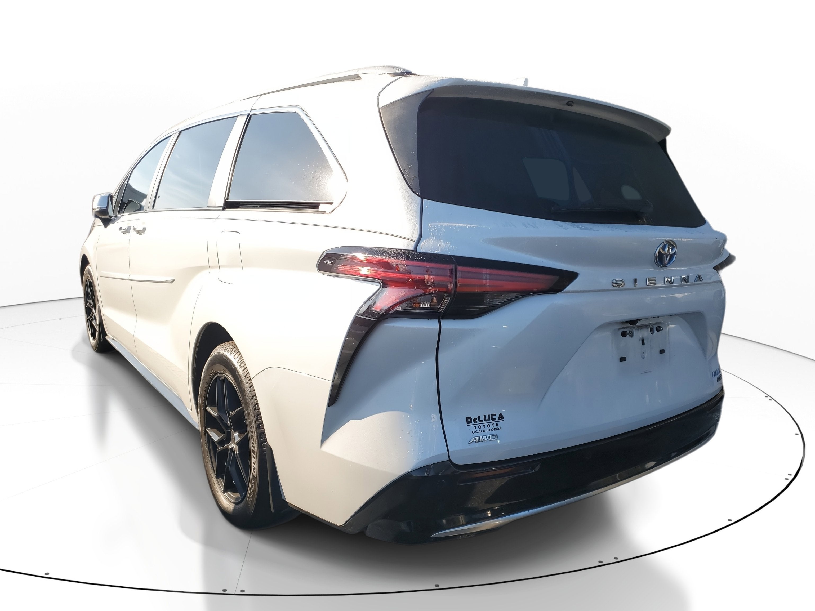 2022 Toyota Sienna Platinum