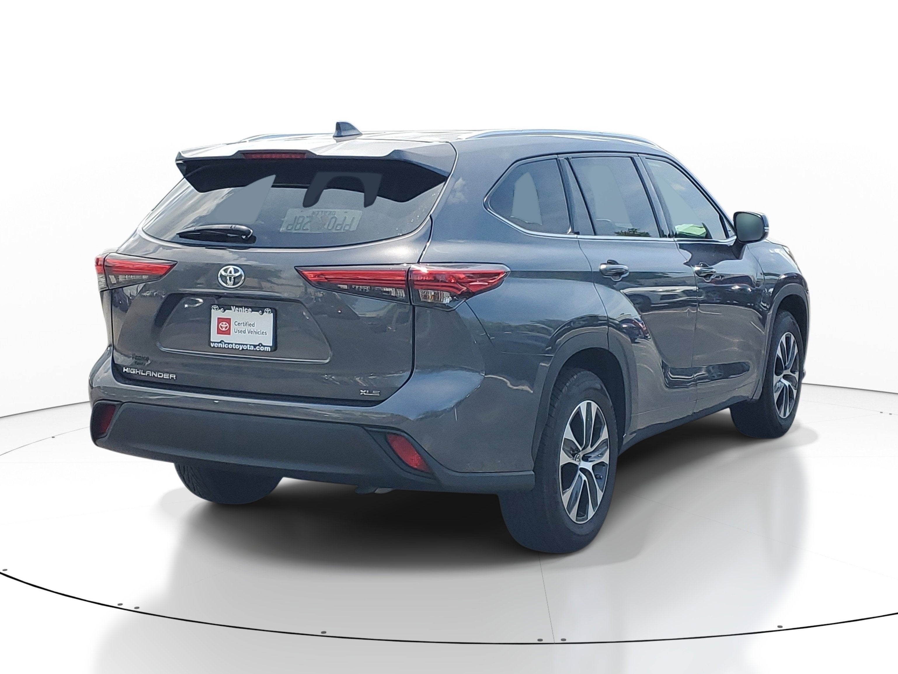 2020 Toyota Highlander XLE