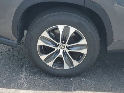 2020 Toyota Highlander XLE