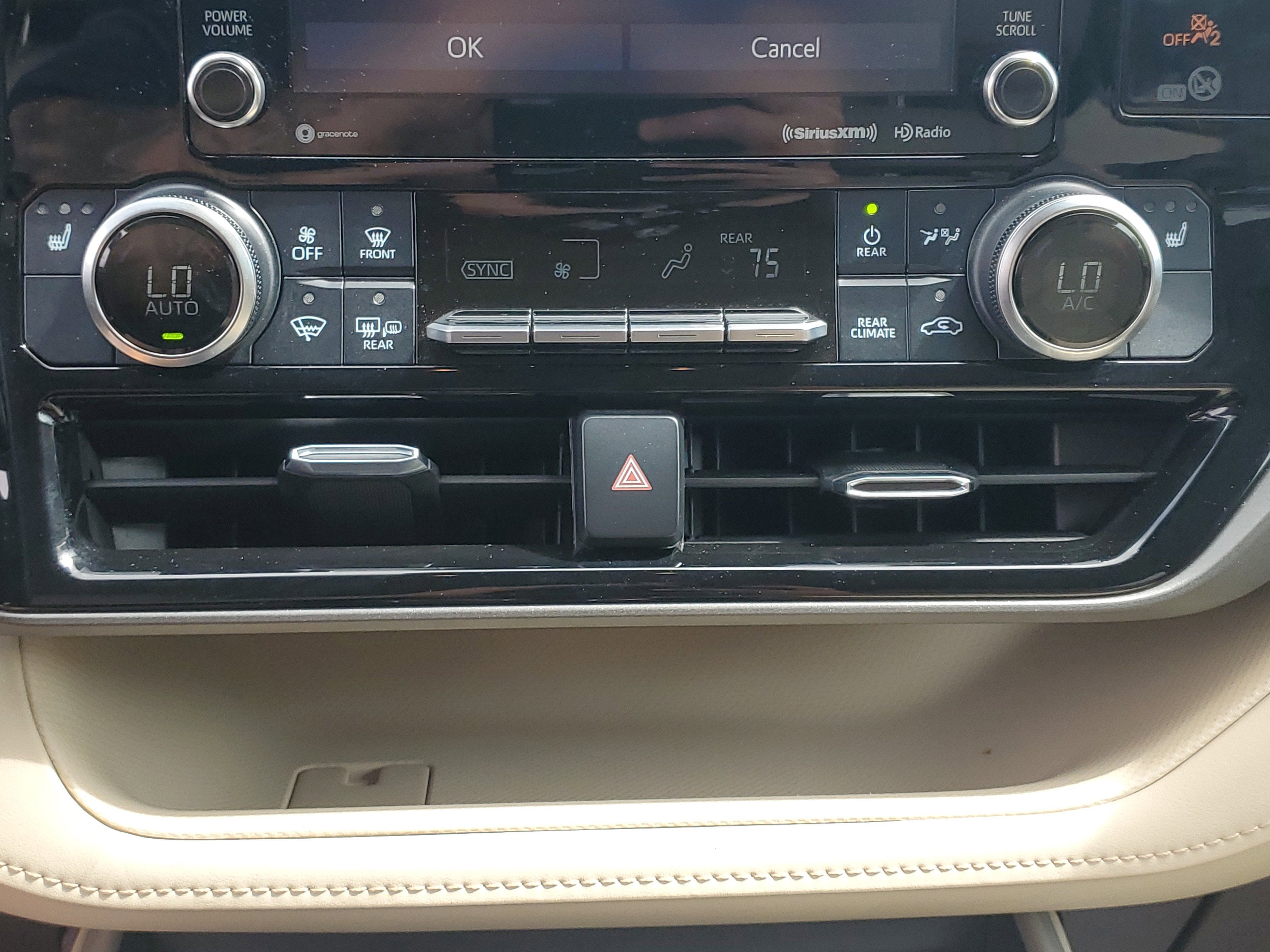 2020 Toyota Highlander Hybrid XLE