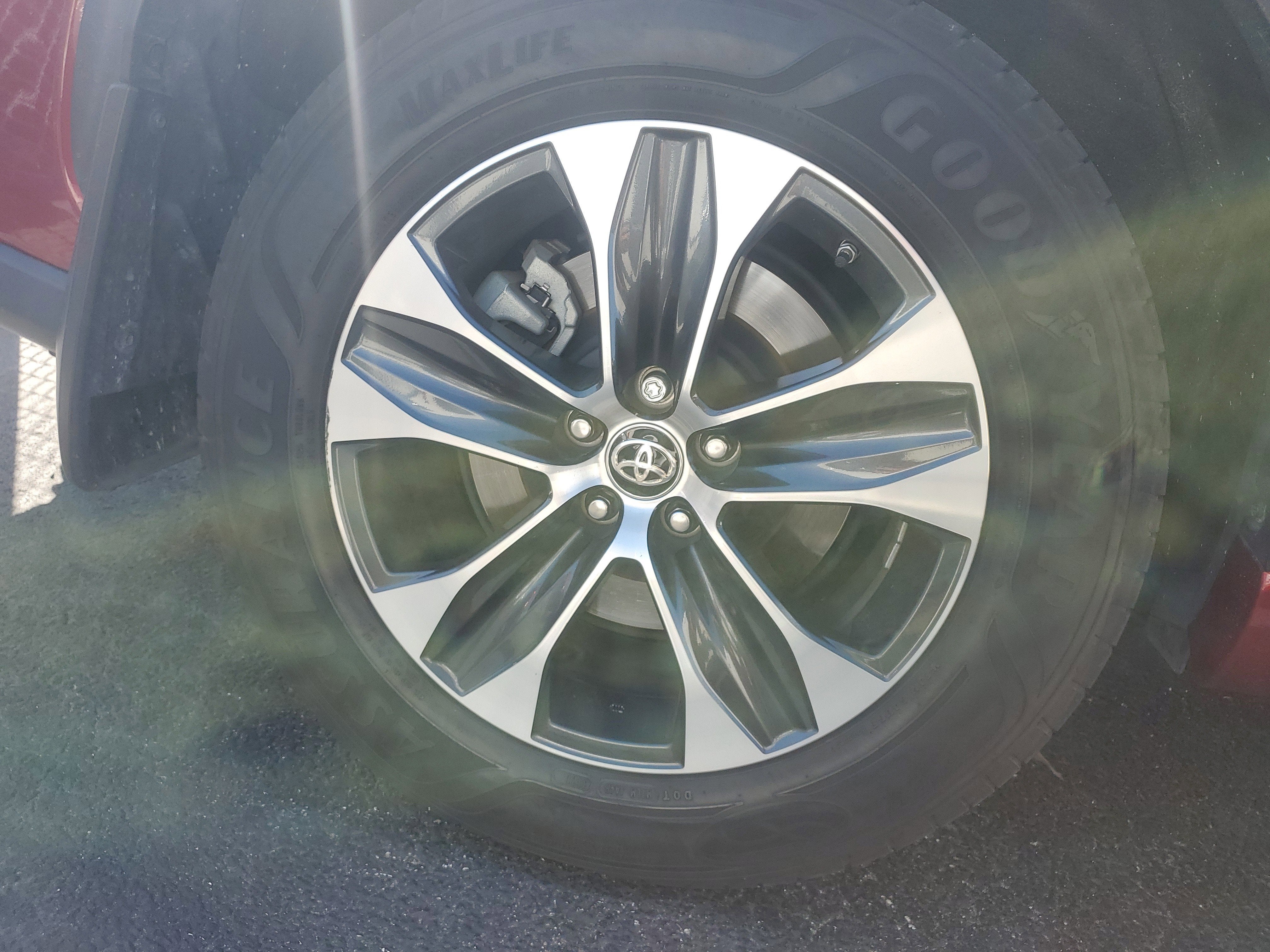 2020 Toyota Highlander Hybrid XLE