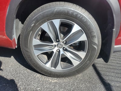 2020 Toyota Highlander Hybrid XLE