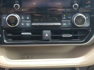 2020 Toyota Highlander Hybrid XLE