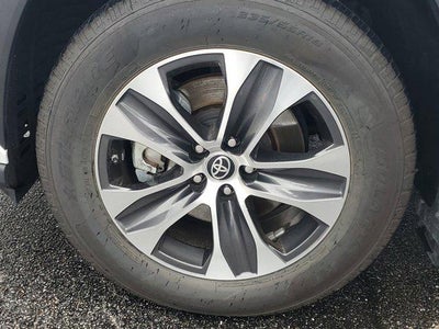 2023 Toyota Highlander Hybrid XLE