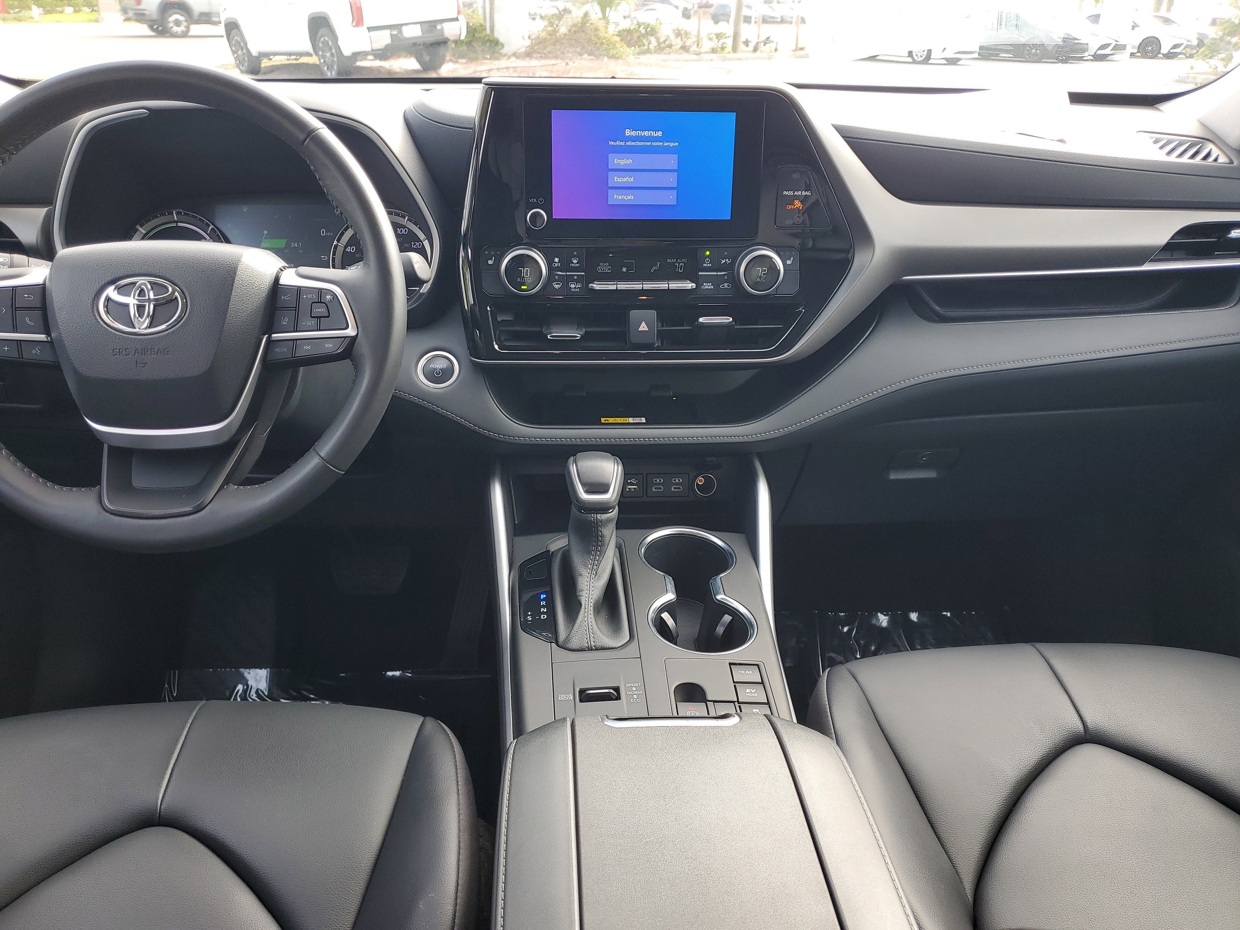 2024 Toyota Highlander Hybrid XLE