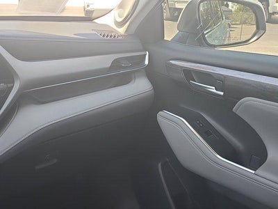 2023 Toyota Highlander Limited