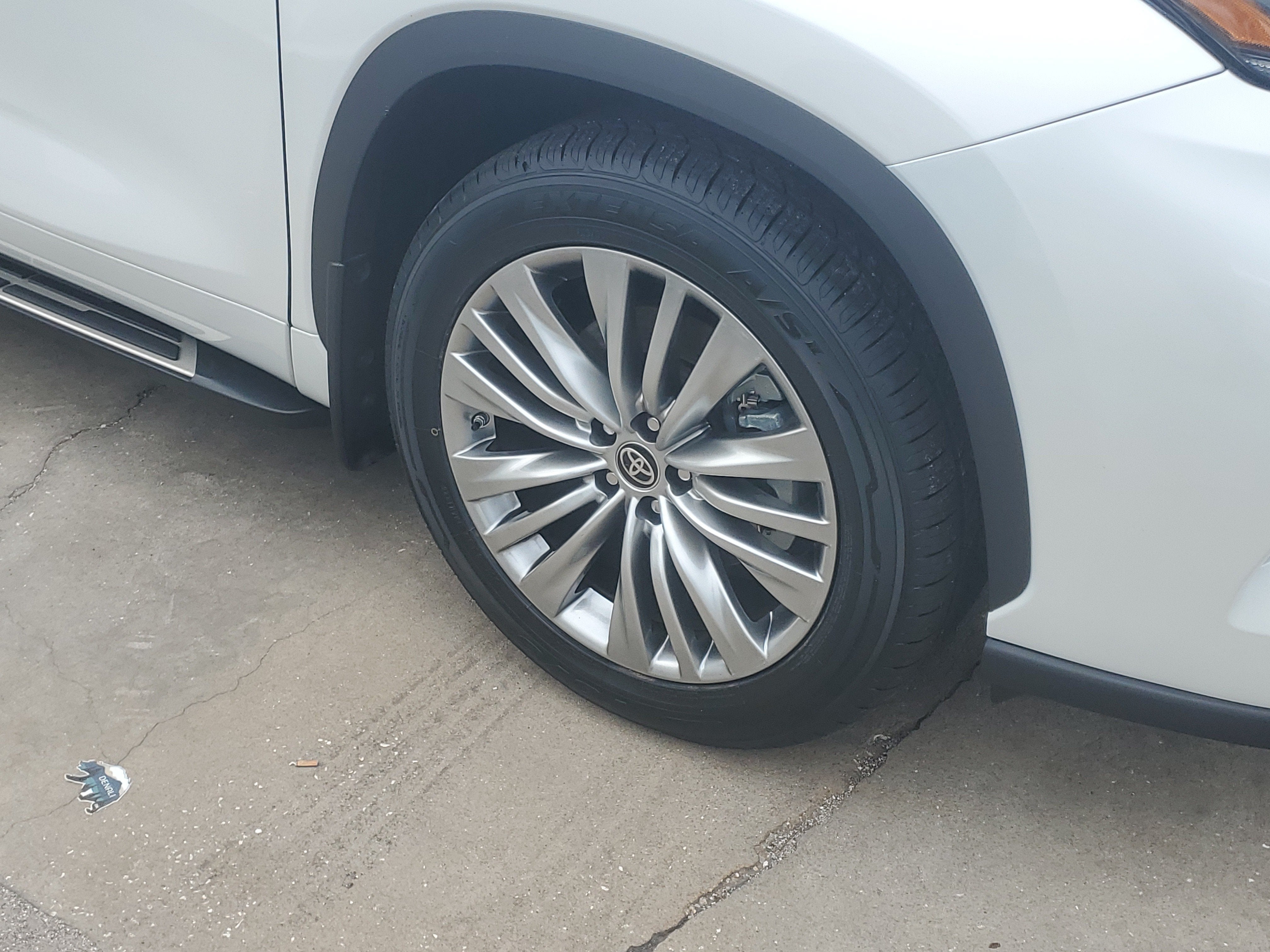 2024 Toyota Highlander Platinum