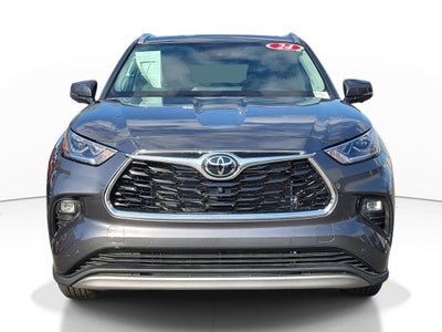 2024 Toyota Highlander LE
