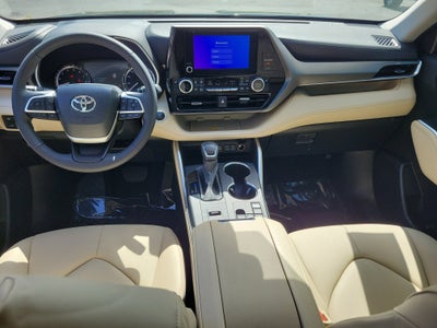 2024 Toyota Highlander XLE