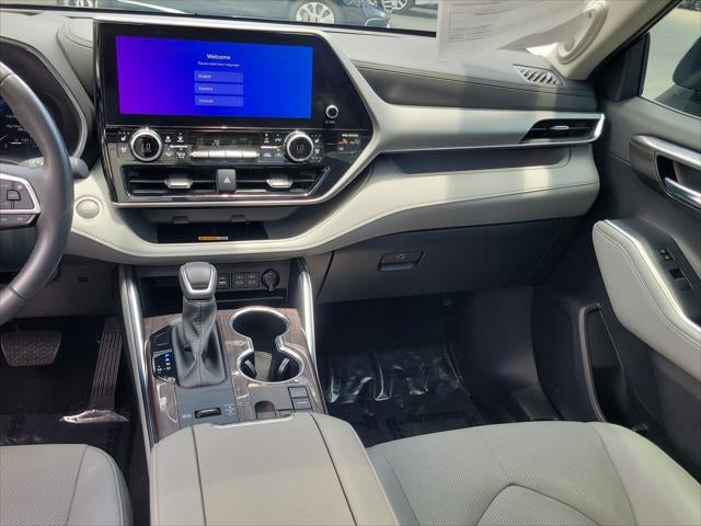 2024 Toyota Highlander Platinum