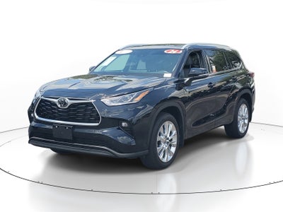 2024 Toyota Highlander LE