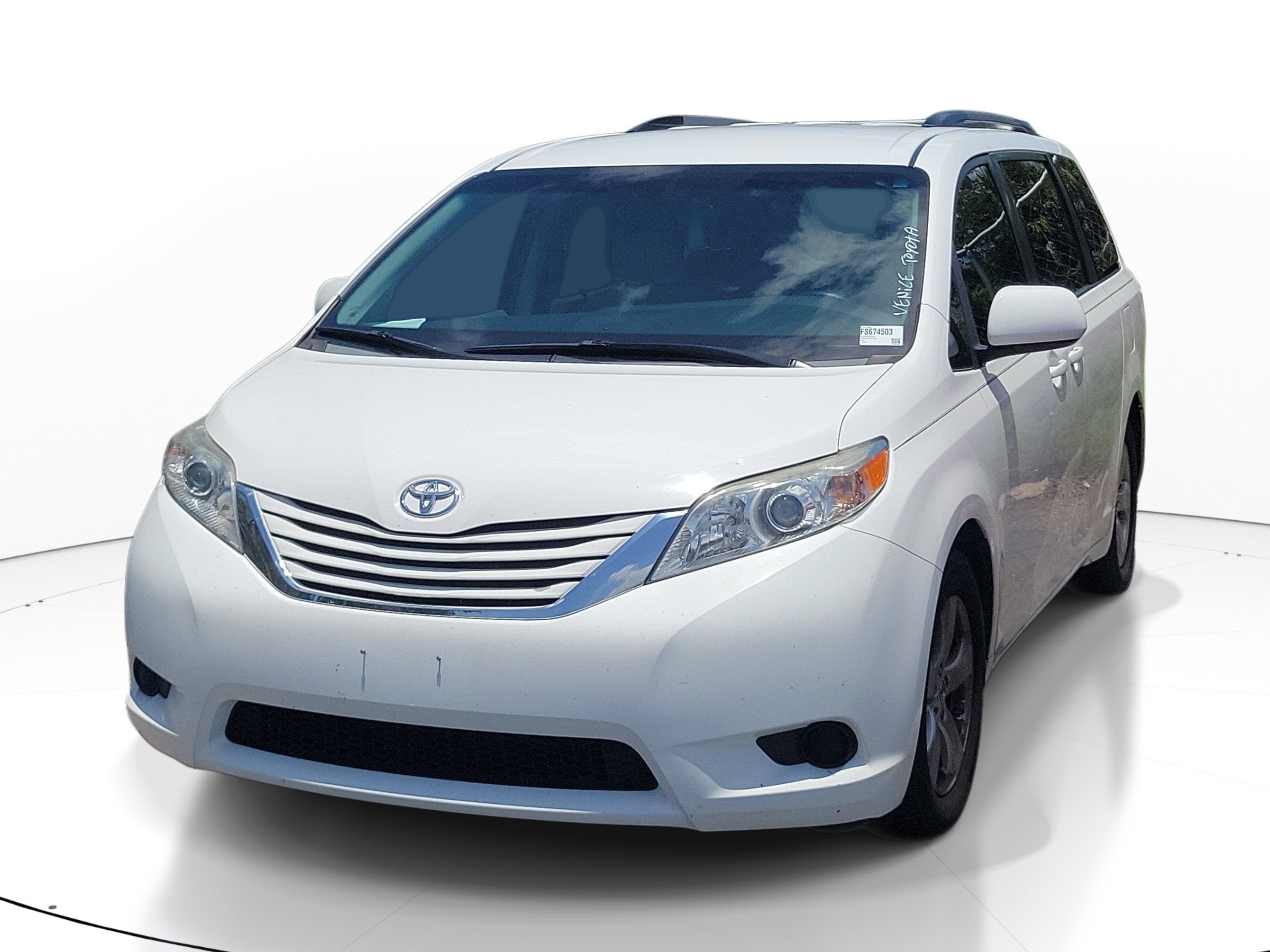 2015 Toyota Sienna LE